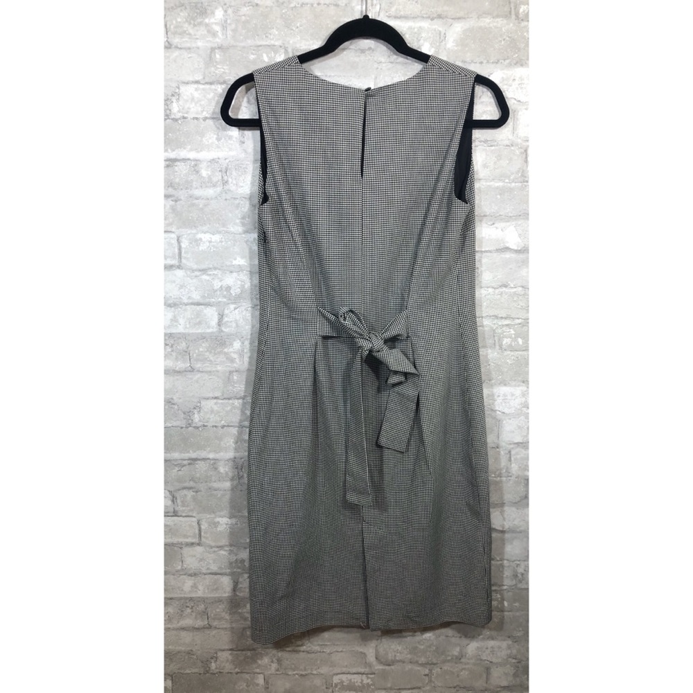 Massimo Dutti Sleeveless Belted houndstoot… - Picture 8 of 16